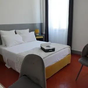le-poggioli.fr-provencehotel.com/